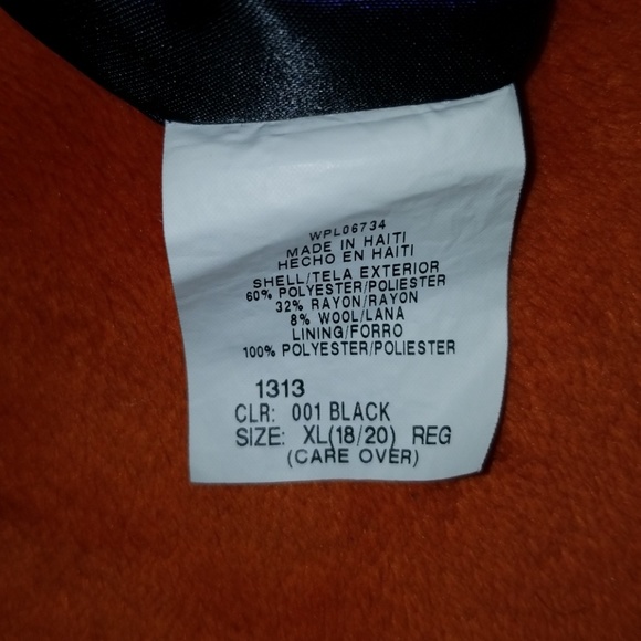 Vest - Picture 3 of 3